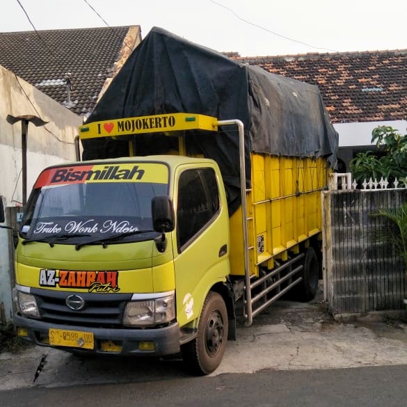 Sewa Truk Jawa